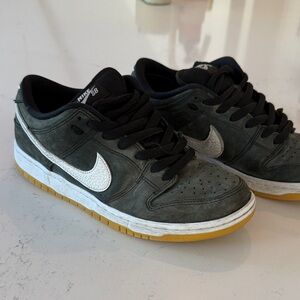 Nike SB Dunk Low Black and white Sneakers